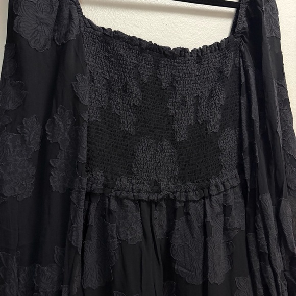 Wilfred Tempest Dress Black Floral Smocked Mini Medium Square Neck Puff Sleeve - Picture 7 of 14